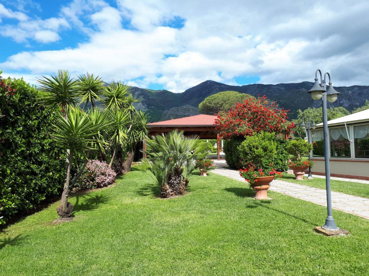 Saturnia Garden Bed & Breakfast Spigno Saturnia Exterior photo